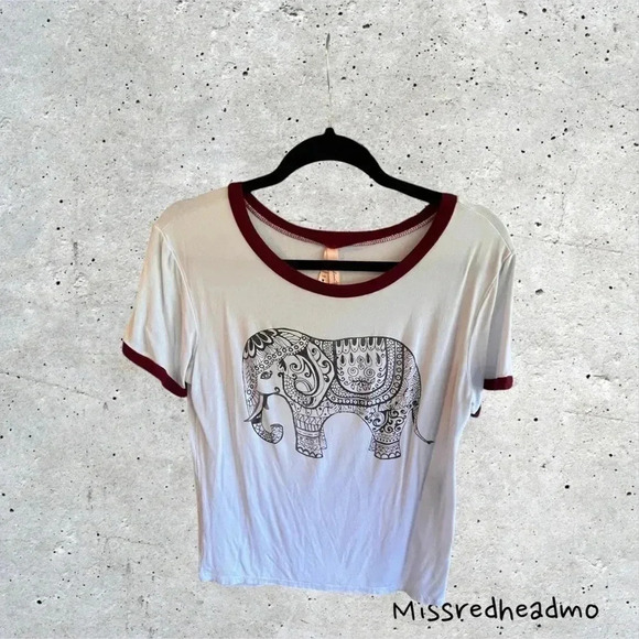 ~Luna Chix~ Tee Shirt - Large - Picture 1 of 4